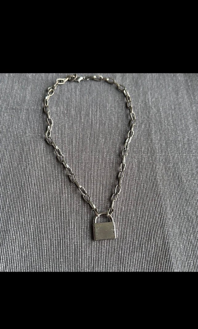 Taşlı Kilit Kolye - Görsel 4