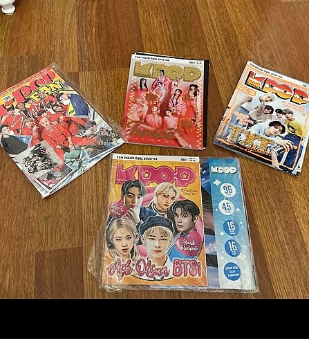K Pop, BTS, Black Pink Dergi
