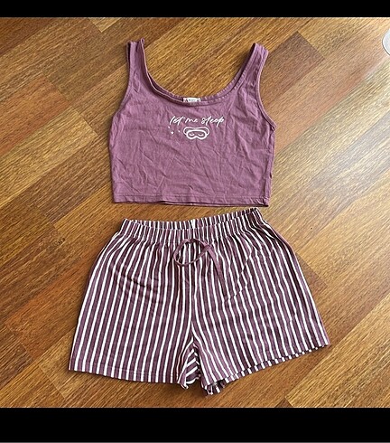 Pijama Takımı