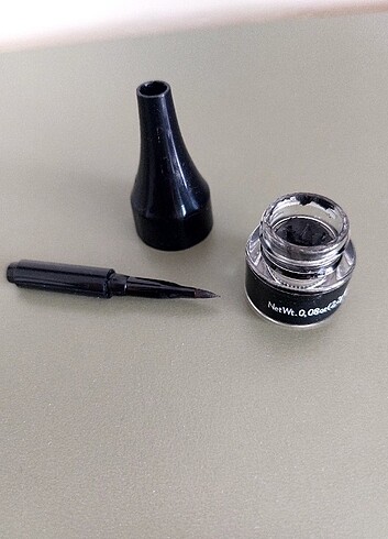 Flormar jel eyeliner