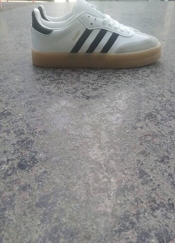 Adidas samba