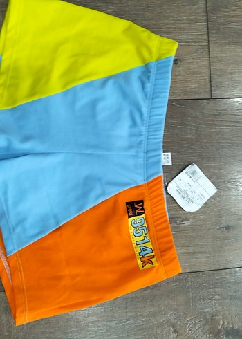 H&M Deniz Şortları