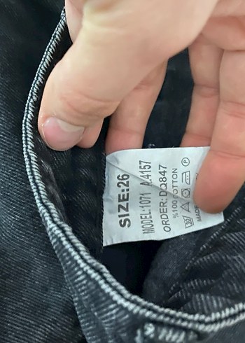 Siyah Rahat Kesim Kadın Kot Pantolon - Görsel 4