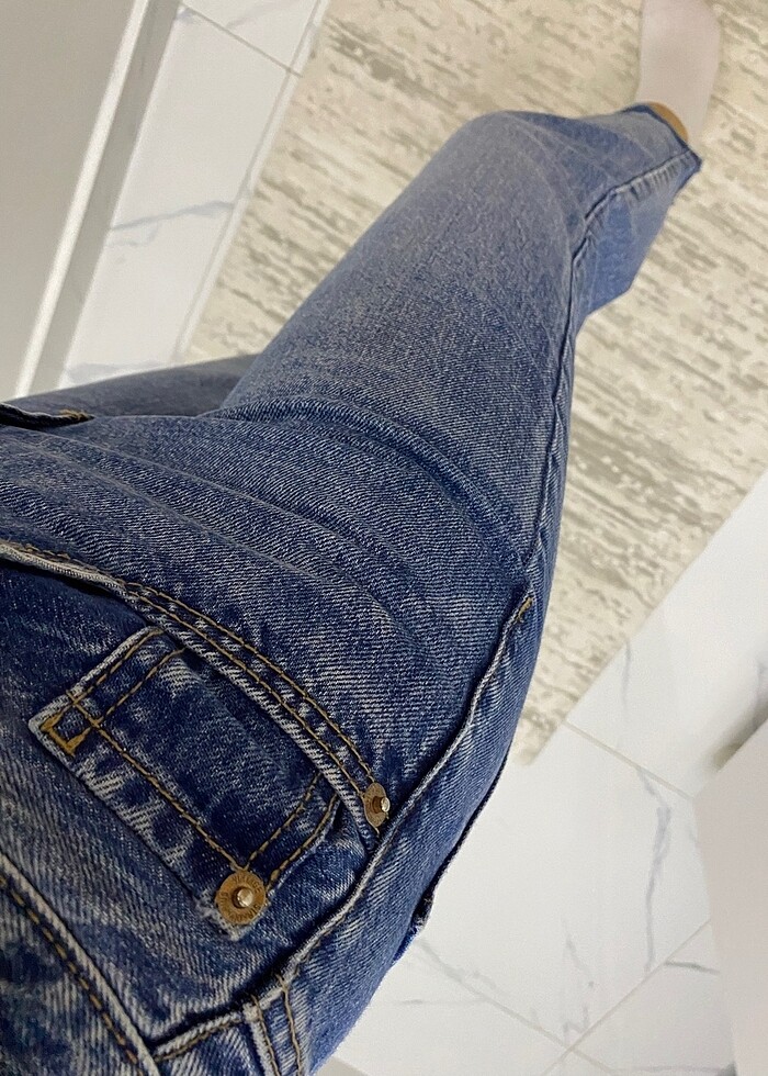 kesik paça stradivarius jean - Görsel 3