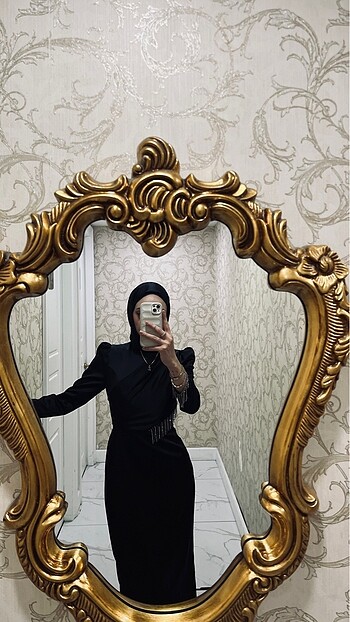 siyah saten zincir detaylı abiye