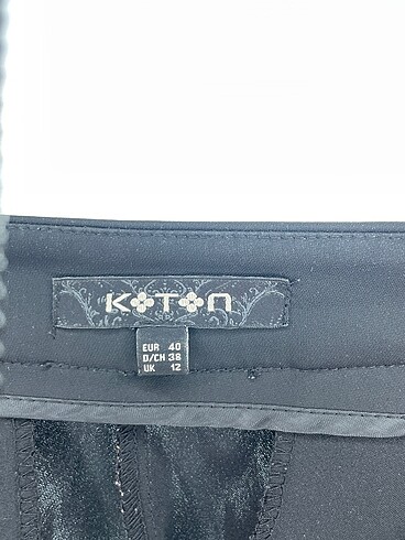 40 Beden siyah Renk Koton Kumaş Pantolon %70 İndirimli.