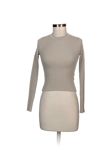 Pull and Bear Bluz %70 İndirimli.