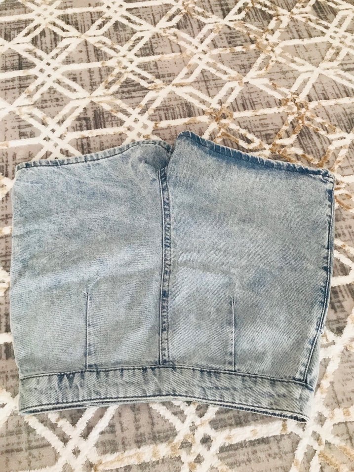 Kız çocuk Düğmeli Loose Fit Mini Kot Şort - Görsel 4