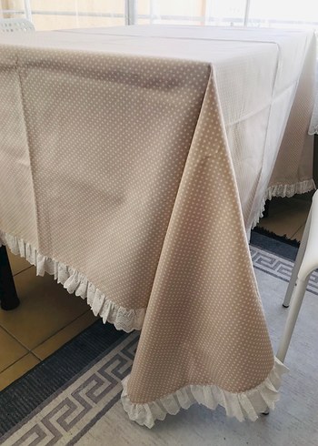 Nakışlı  Krem Masa Örtüsü Dantelli Kenar - Görsel 2