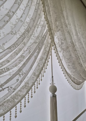 İşlemeli Beyaz Tül - Görsel 4