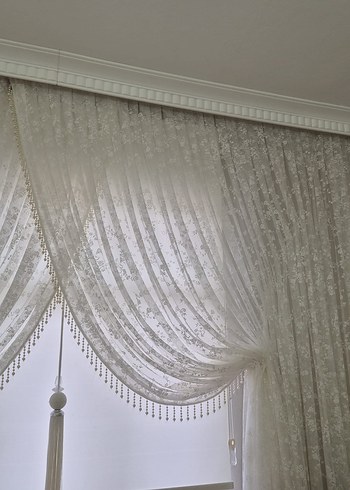 İşlemeli Beyaz Tül - Görsel 2