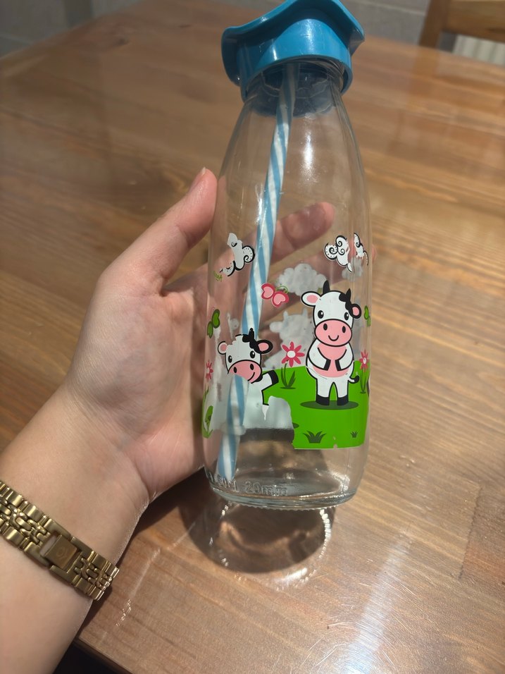 Mavi Desenli Çocuk Pipetli Matara - Görsel 3