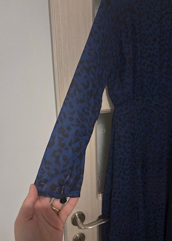 Uzun Kol Detaylı Lacivert Salaş Elbise - Görsel 4