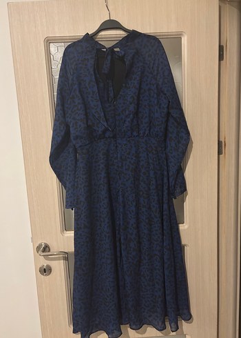 Uzun Kol Detaylı Lacivert Salaş Elbise - Görsel 2