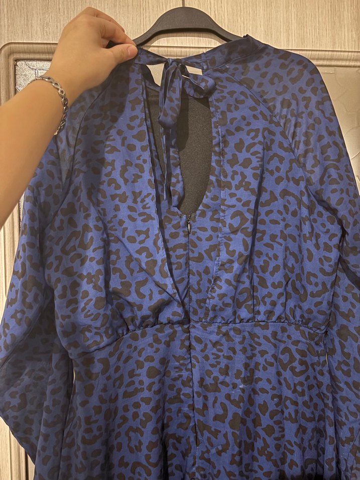 Uzun Kol Detaylı Lacivert Salaş Elbise - Görsel 3