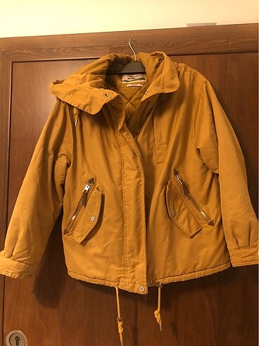 Pull and Bear Mont