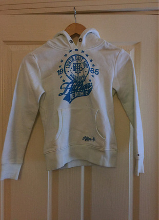 Tommy sweatshirt