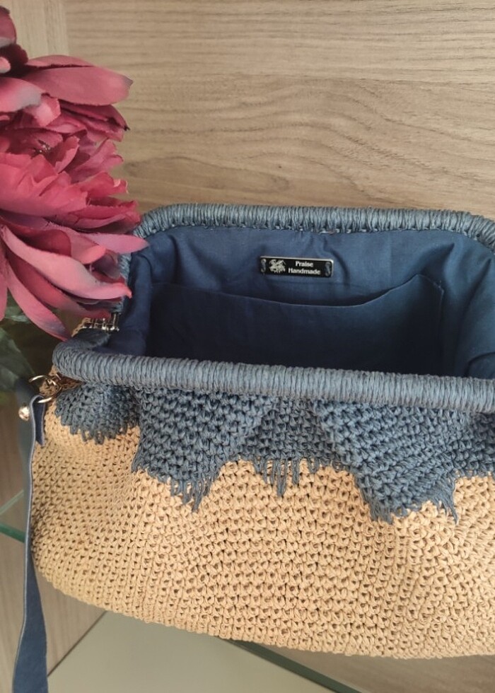 Burslu canta - Görsel 2