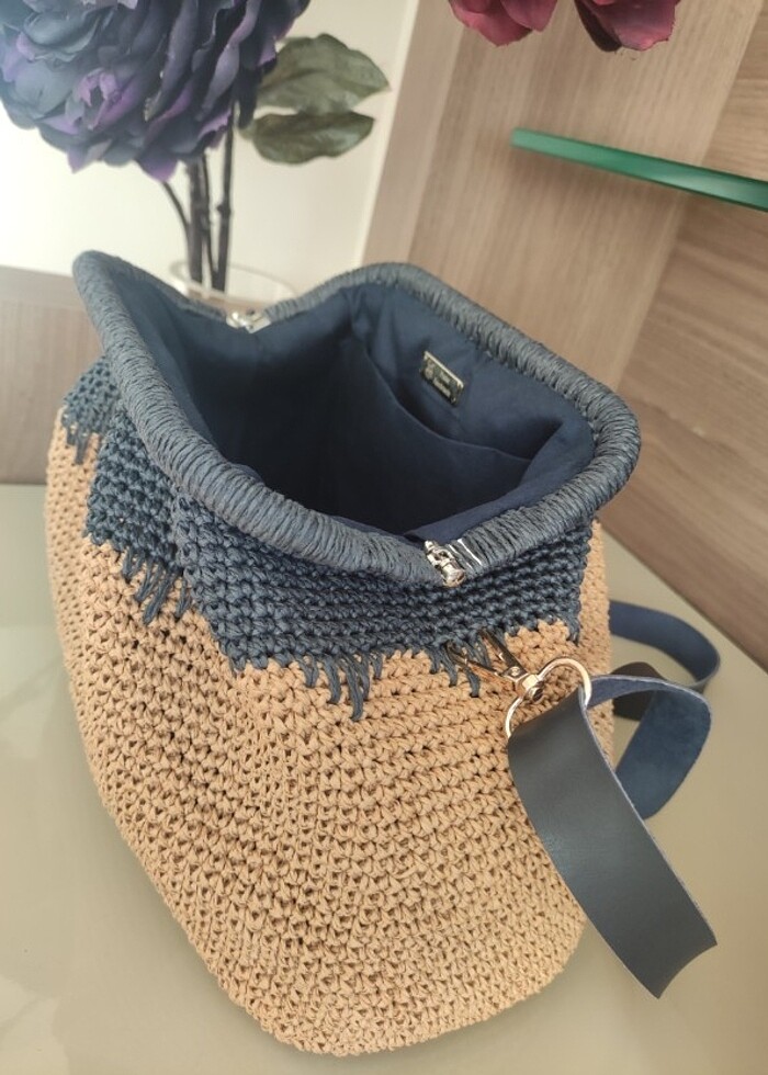 Burslu canta - Görsel 4