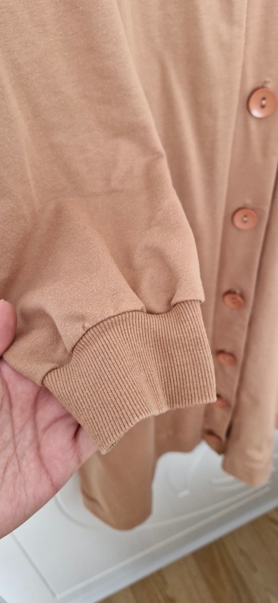 Bej Düğmeli Uzun Hamile Kabanı - Görsel 3