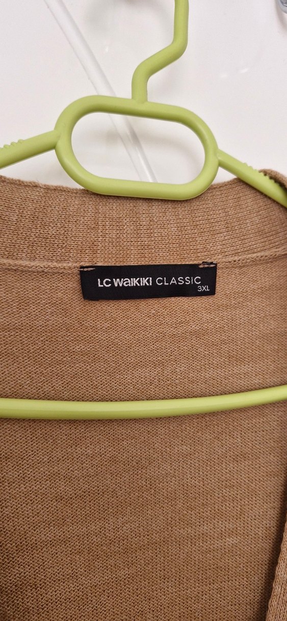 Bej Uzun Kollu Düğmeli Kadın Hırka - Görsel 3