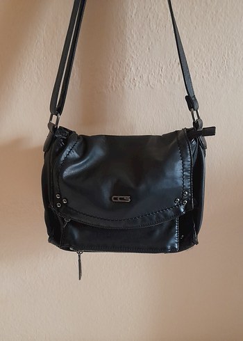 Siyah Deri Tokalı Kadın Çantası - Görsel 2