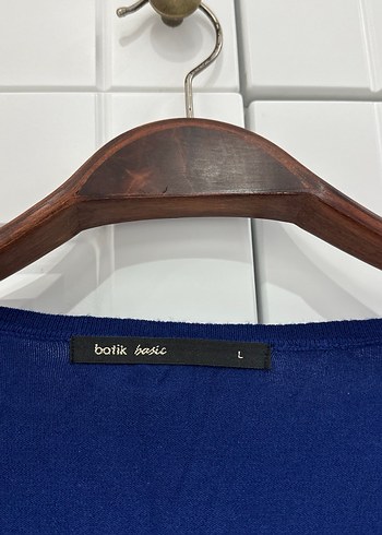 Batik Düğmeli Lacivert Kadın Hırka - Görsel 2