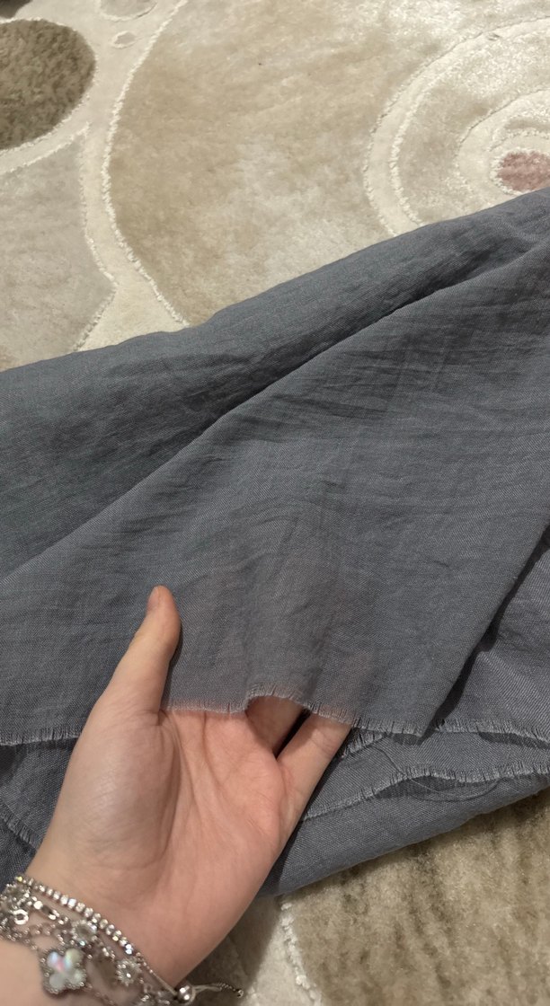 Gri Şal - Görsel 2