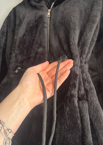 Siyah Midi Boy Yumuşak Peluş Kadın Mont - Görsel 5
