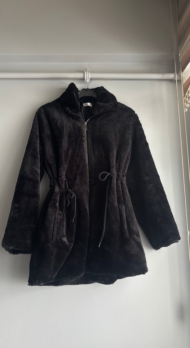 Siyah Midi Boy Yumuşak Peluş Kadın Mont - Görsel 2