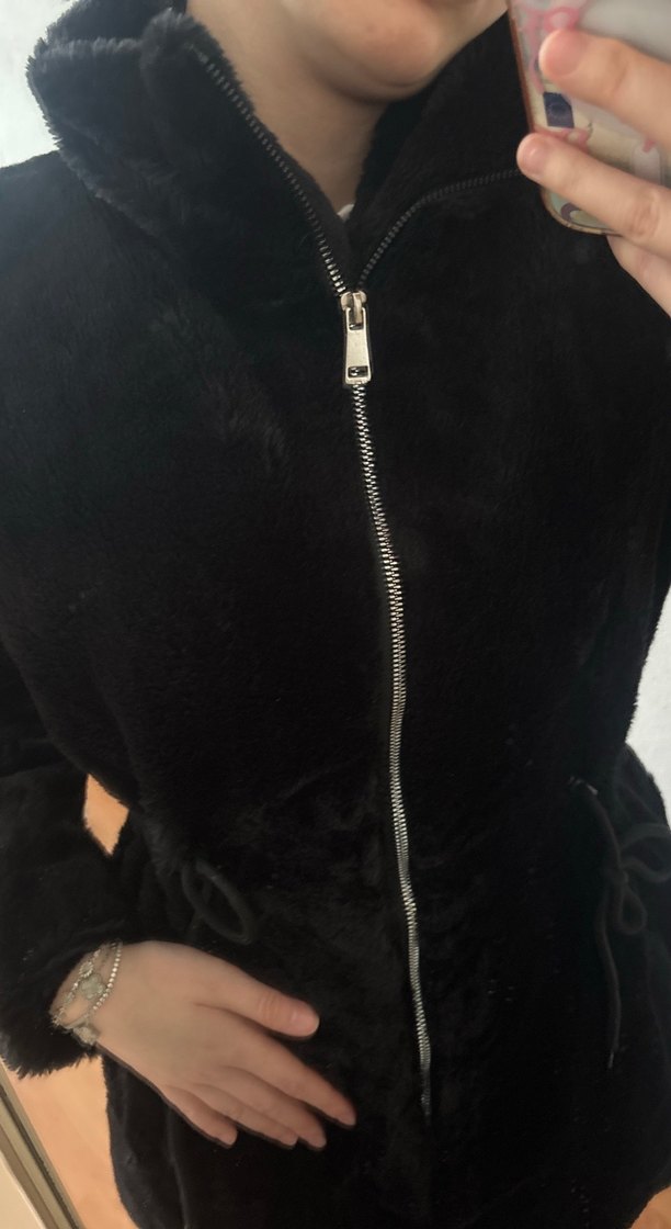 Siyah Midi Boy Yumuşak Peluş Kadın Mont - Görsel 4