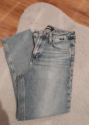 Gri Normal Kesim Kadın Denim Pantolon 25/27