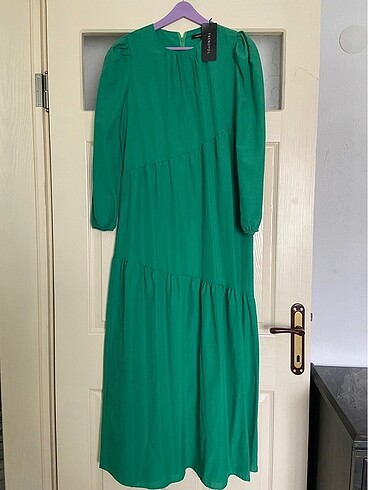 34 Beden yeşil Renk Tesettür elbise