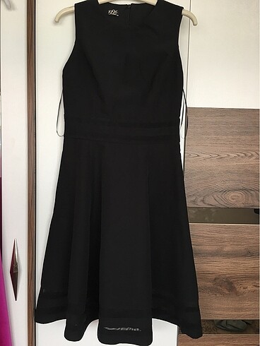 siyah elbise