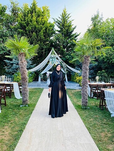 m Beden siyah Renk Orta Yaş Siyah Abiye