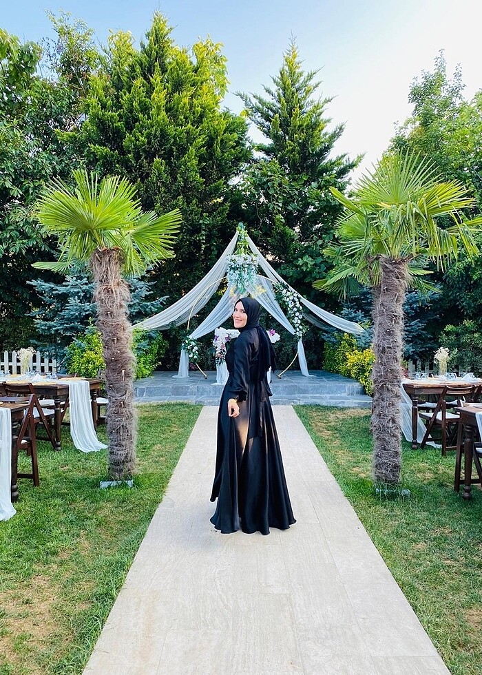 Orta Yaş Siyah Abiye - Görsel 2