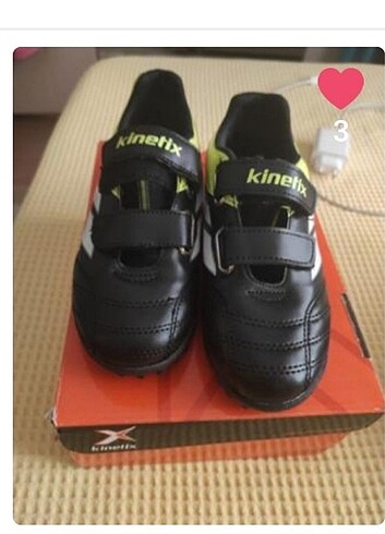 Kinetix futbol ayakkabısı 