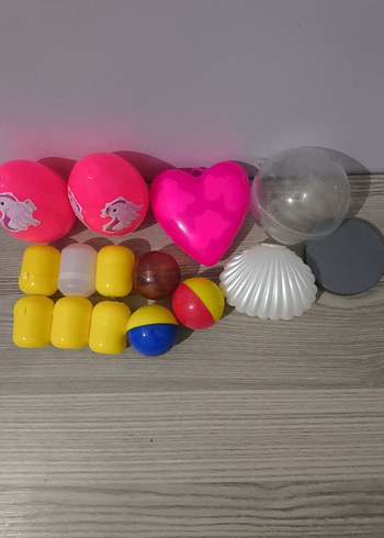 Renkli Sürpriz Yumurtalar ve Oyuncaklar - Görsel 2