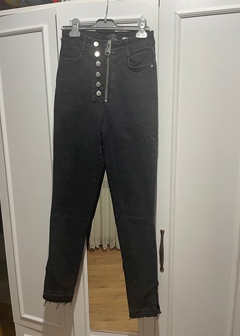 DİLVİN Düğmeli Siyah Dar Kesim Kadın Kot Pantolon
