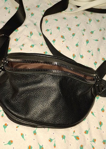 Siyah Deri Kadın Çapraz Çanta - Görsel 3