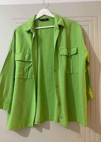 Düğmeli Yeşil Keten Gömlek - Görsel 3