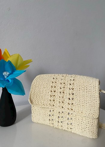 Dantel Detaylı Beyaz Örgü Kadın Çanta - Görsel 3