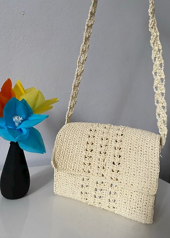 Dantel Detaylı Beyaz Örgü Kadın Çanta - Görsel 2