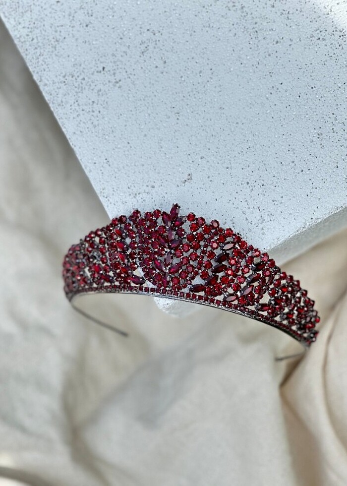 Kırmızı kına tacı  - Görsel 2