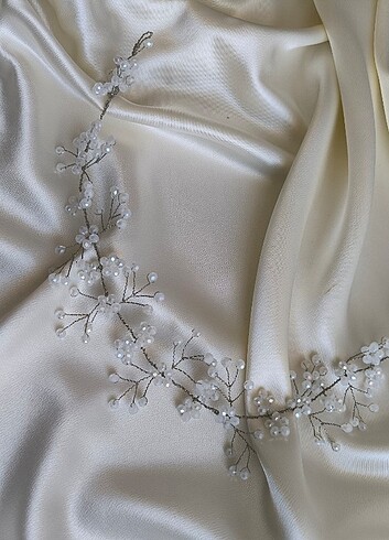 Nikah tacı, nişan tacı 