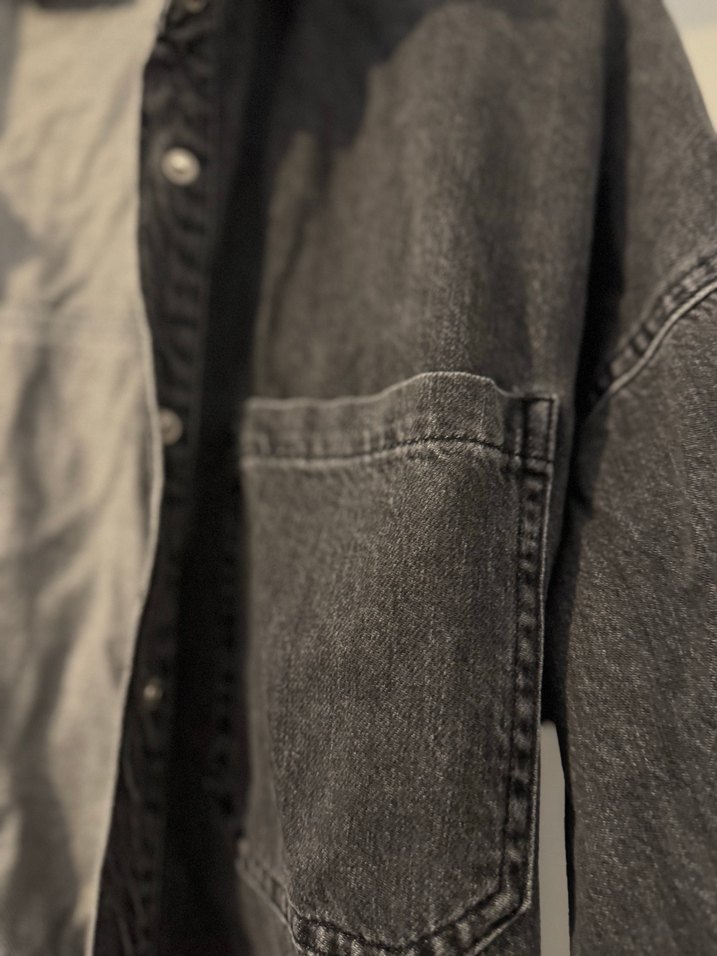 Gri Düğmeli Kadın Denim Ceket - Görsel 4