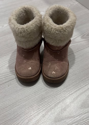 Kız Çocuk Kahverengi Peluş Detaylı Bot - Görsel 4