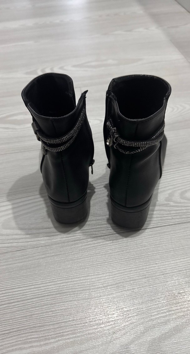 Bayan bot - Görsel 3