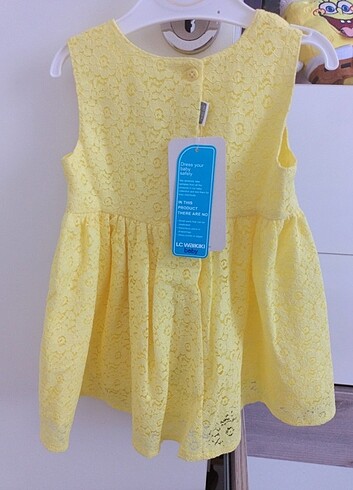 9-12 Ay Beden sarı Renk LC Waikiki Kız bebek elbise 
