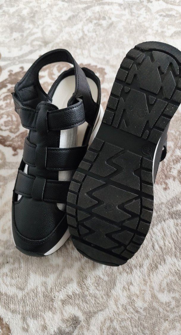 Siyah Bağcıklı Kadın Dolgu Topuk Sandalet - Görsel 2